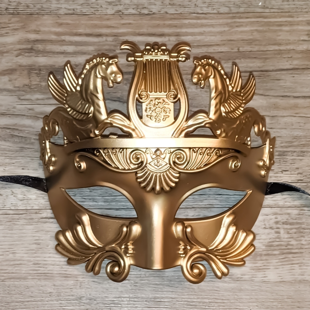 Unisex Masquerade Ball Mask | Gold Goddess or Gladiator Mask | Elegant Eclectic - Picture 4 of 4